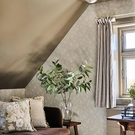 Stangeland Gard Hotell *